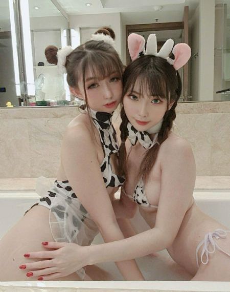考试院韩国_720高清完整版播放